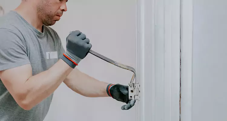 Cracked Door Jamb Repair in Iona, FL