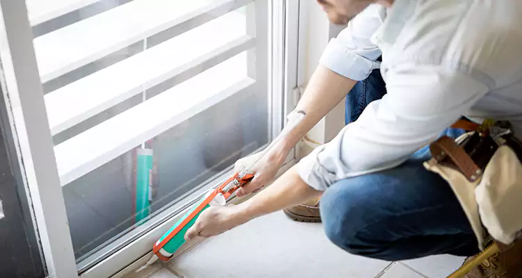 Dap Window Caulk Repair in Iona, FL